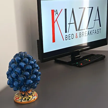 A' Kiazza 住宿加早餐酒店 Bompietro